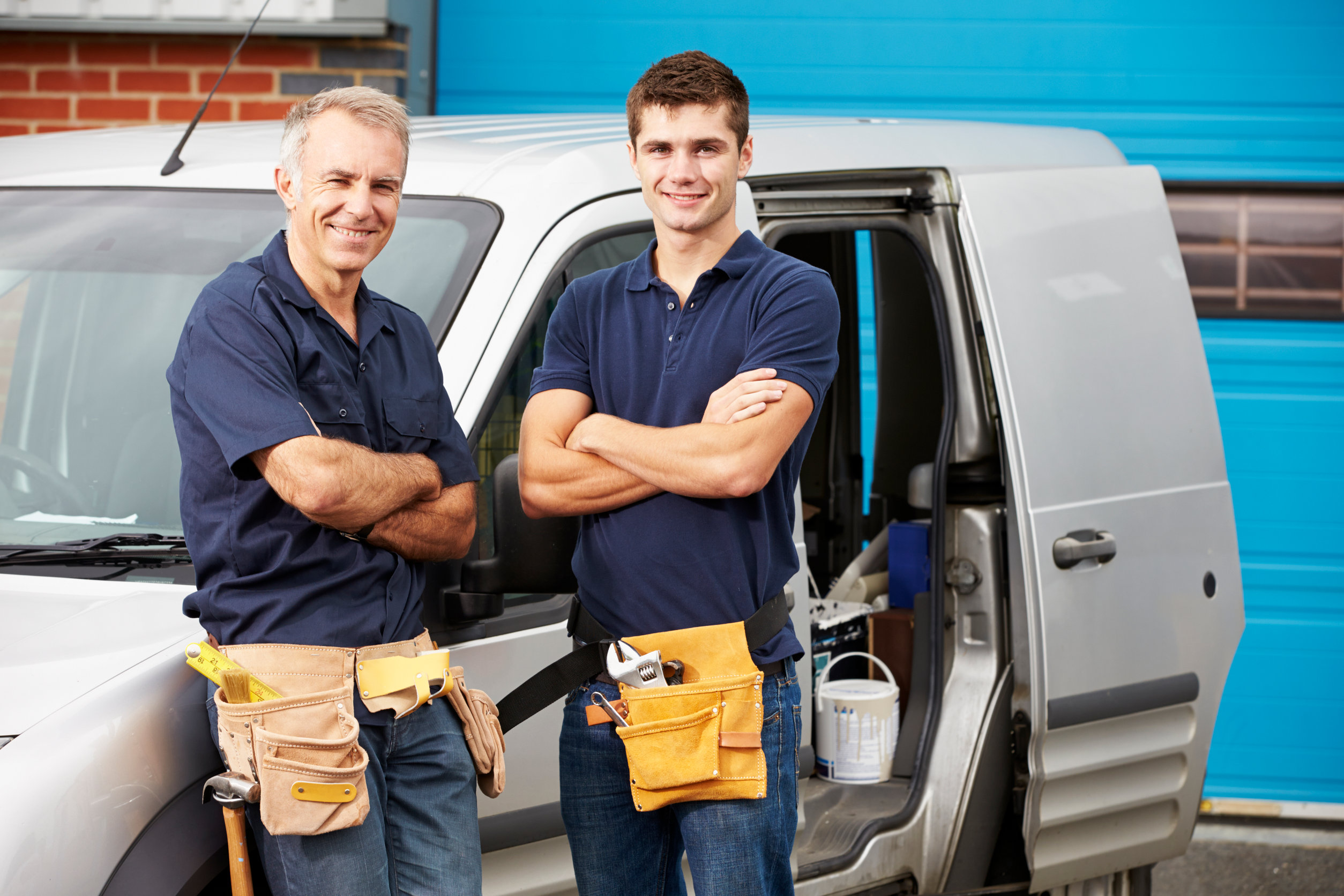What Does an HOA Contractor Do?